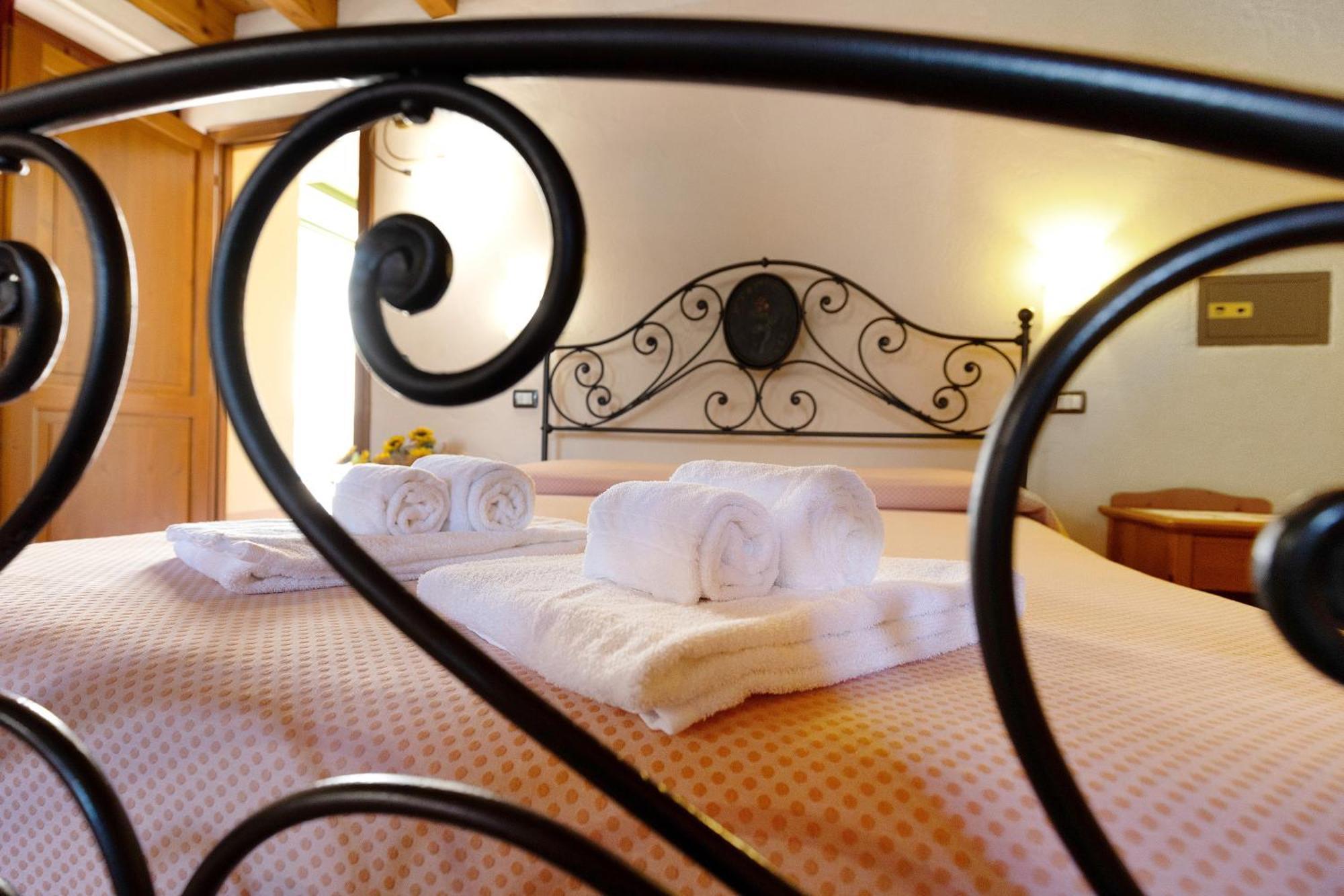 New Agriturismo Corte Olfino Monzambano Zewnętrze zdjęcie