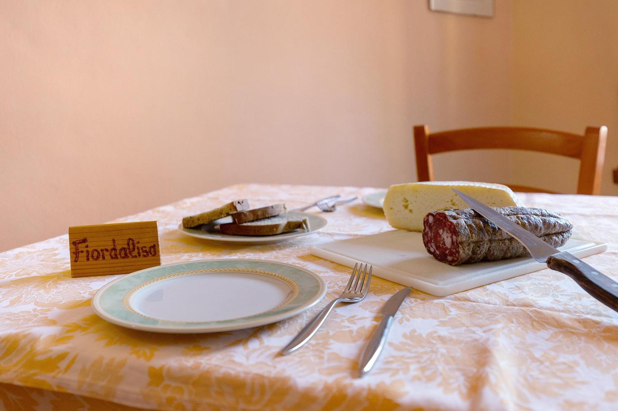 New Agriturismo Corte Olfino Monzambano Zewnętrze zdjęcie